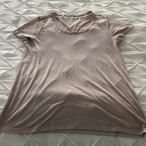 CALVIN KLEIN PERFORMANCE TEE (Medium)